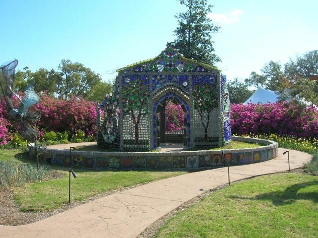 Airlie Gardens